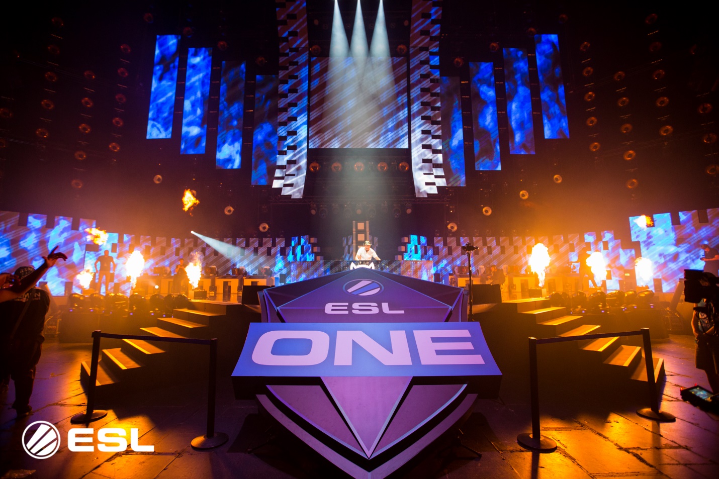 ESL One Cologne пройдет онлайн