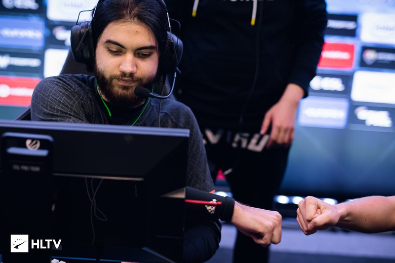 Virtus.pro прошли в финал чемпионата IEM Katowice